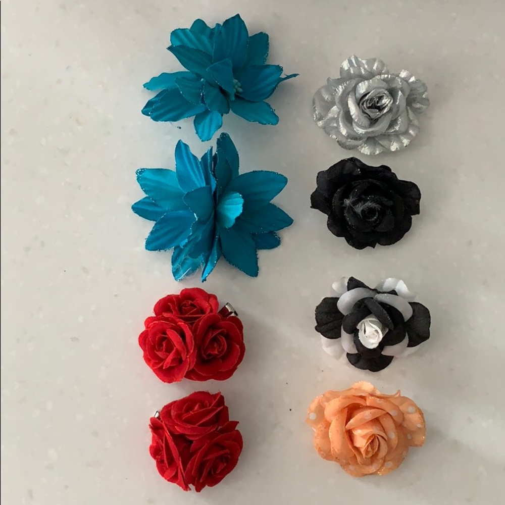 Small Flower Hair Clips